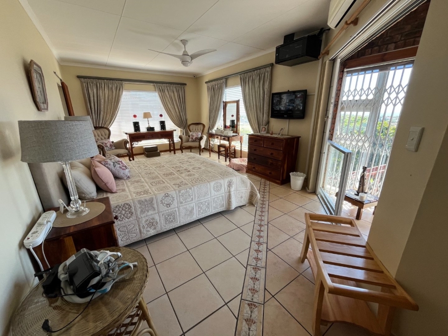 4 Bedroom Property for Sale in Hartenbos Heuwels Western Cape
